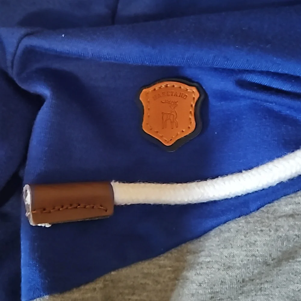 Sweater - Picture 3 of 3